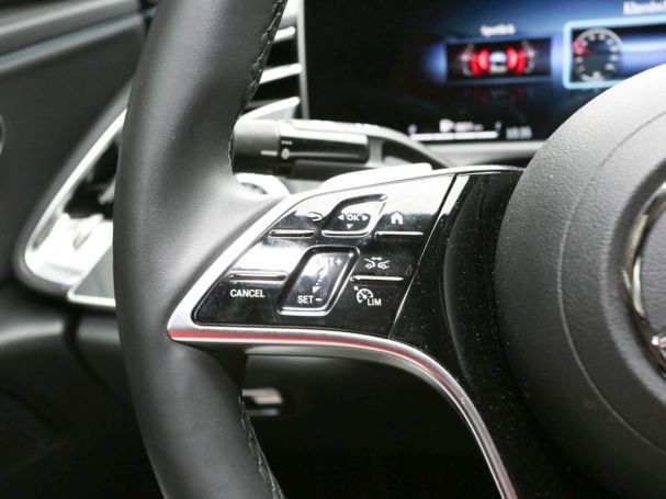 Mercedes-Benz E 300 e Avantgarde Sitzklima Memory AHK 360° Mercedes-Benz E 300 e Avantgarde Sitzklima Memory AHK 360°