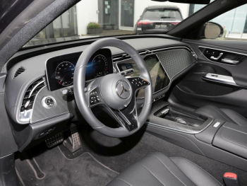 Mercedes-Benz E 300 e Avantgarde Sitzklima Memory AHK 360°