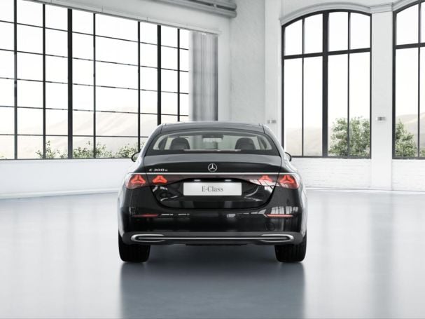Mercedes-Benz E 300 e Avantgarde Sitzklima Distronic 360° Mercedes-Benz E 300 e Avantgarde Sitzklima Distronic 360°