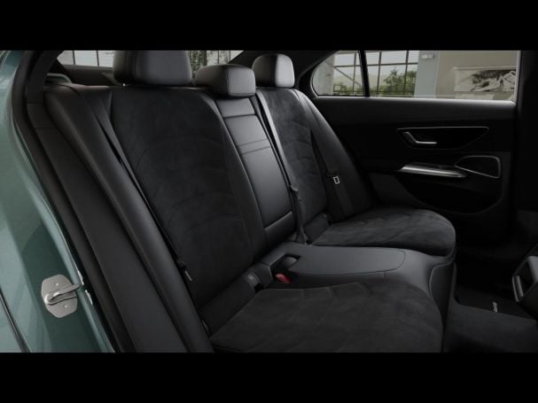 Mercedes-Benz E 300 e AMG Night Distronic Burmester 360°