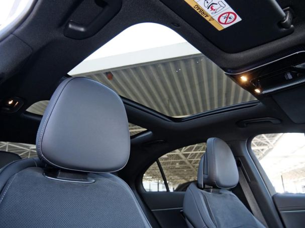 Mercedes-Benz E 400 e 4M AMG Night Panorama Distronic AHK 360°