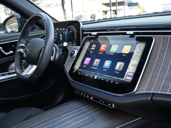 Mercedes-Benz E 400 e 4M AMG Night Panorama Distronic AHK 360°