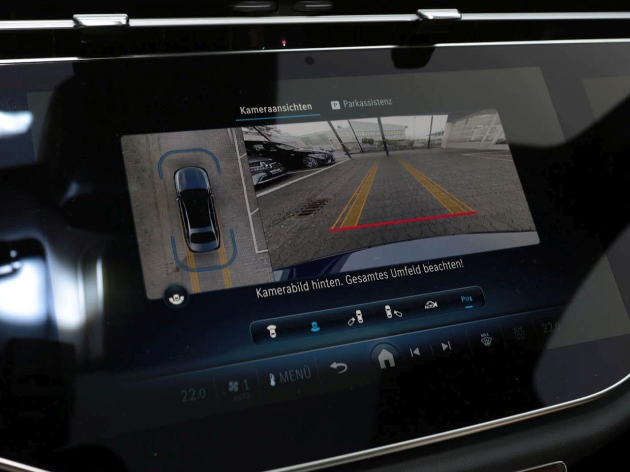 Mercedes-Benz E 400 e 4M AMG Panorama Burmester Memory 360°