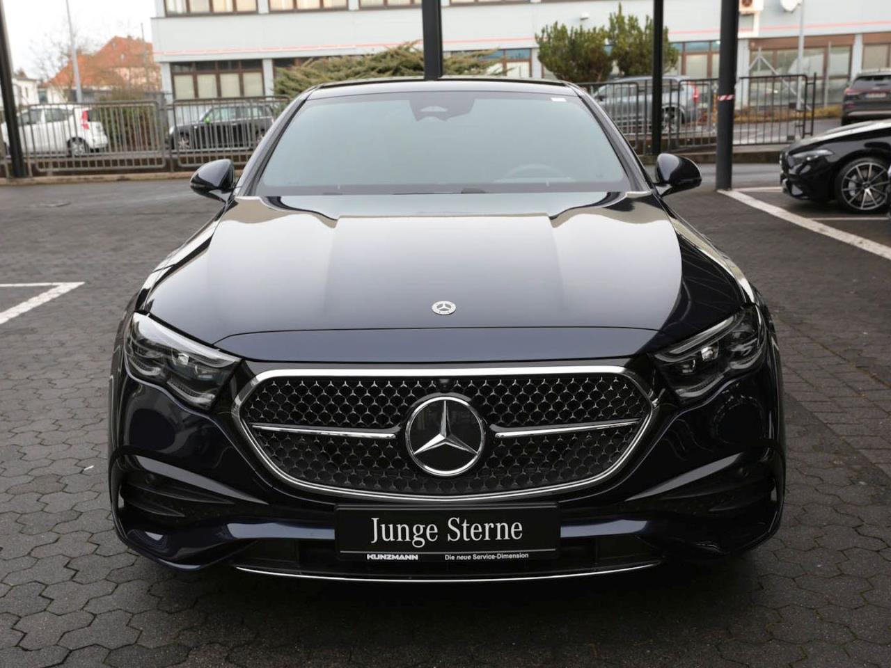 Mercedes-Benz E 400 e 4M AMG Panorama Burmester Memory 360°