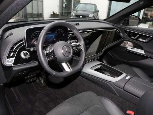 Mercedes-Benz E 400 e 4M AMG Panorama Burmester Memory 360°