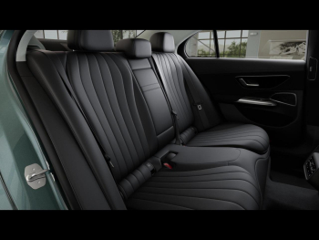 Mercedes-Benz E 400 e 4M Exclusive Panorama Burmester HUD 360°