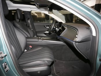 Mercedes-Benz E 400 e 4M Exclusive Panorama Burmester HUD 360°