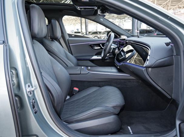 Mercedes-Benz E 400 e 4M AMG Night Panorama Distronic 360° AHK