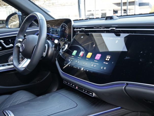 Mercedes-Benz E 400 e 4M AMG Night Panorama Distronic 360° AHK