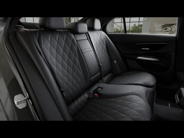 Mercedes-Benz E 450 d 4M AMG Night 360° Lenkradhzg Standheizung Mercedes-Benz E 450 d 4M AMG Night 360° Lenkradhzg Standheizung