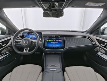 Mercedes-Benz E 450 d 4M AMG Night Panorama 360° Burmester
