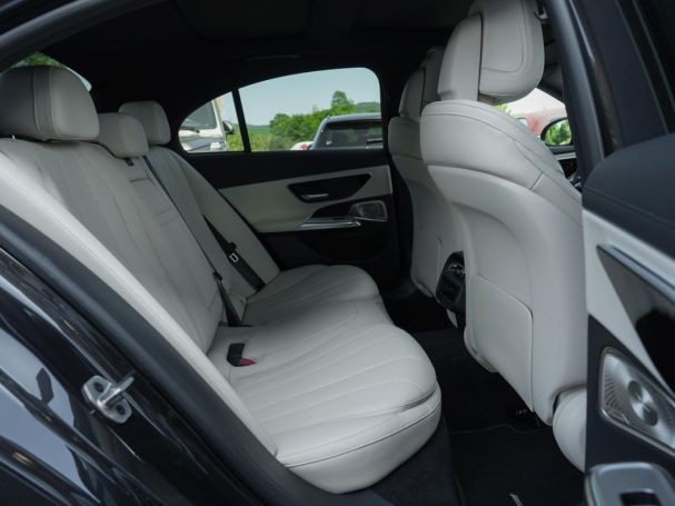 Mercedes-Benz E 450 d 4M AMG Night Panorama 360° Burmester Mercedes-Benz E 450 d 4M AMG Night Panorama 360° Burmester