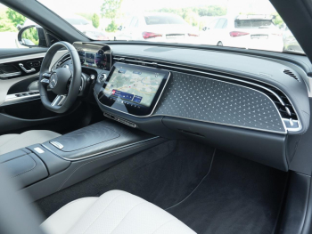 Mercedes-Benz E 450 d 4M AMG Night Panorama 360° Burmester