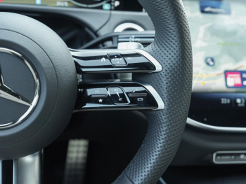 Mercedes-Benz E 450 d 4M AMG Night Panorama 360° Burmester