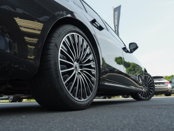 Mercedes-Benz E 450 d 4M AMG Night Panorama 360° Burmester