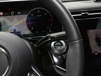 Mercedes-Benz E 450 d 4M AMG Night Superscreen Navi 360° Memory