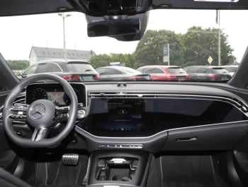 Mercedes-Benz E 450 d 4M AMG Night Superscreen Navi 360° Memory