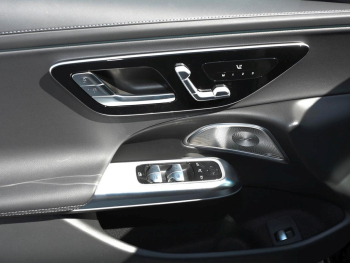 Mercedes-Benz E 450 d 4MATIC Limousine AMG Night Panorama AHK