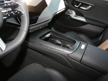 Mercedes-Benz E 450 d 4MATIC Limousine AMG Night Panorama AHK