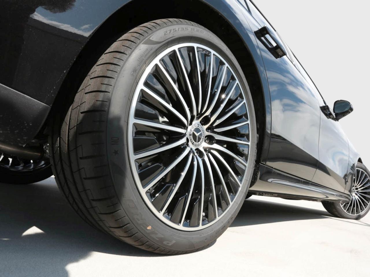 Mercedes-Benz E 450 d 4MATIC Limousine AMG Night Panorama AHK