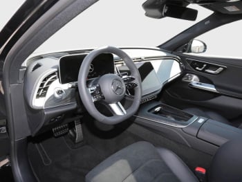 Mercedes-Benz E 450 d 4MATIC Limousine AMG Night Panorama AHK