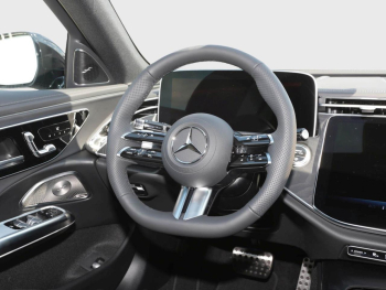 Mercedes-Benz E 450 d 4MATIC Limousine AMG Night Panorama AHK