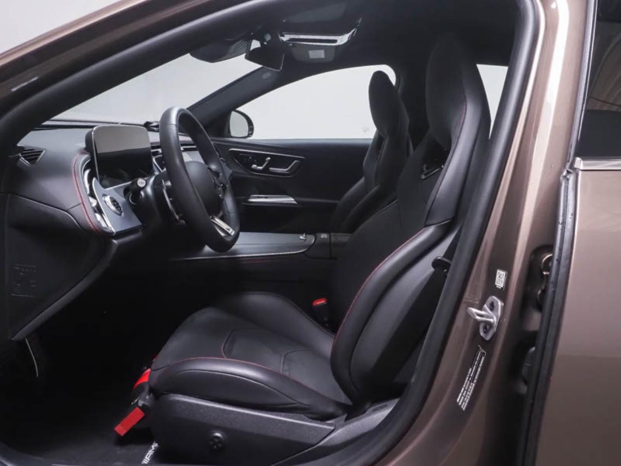 Mercedes-Benz E 53 AMG Hybrid 4M+ Performancce AHK NP 124.736