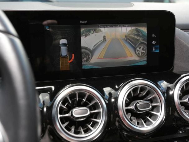 Mercedes-Benz EQA 250 Progressive Panorama Kamera Head-Up
