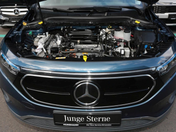 Mercedes-Benz EQA 250 Progressive Panorama Kamera Head-Up