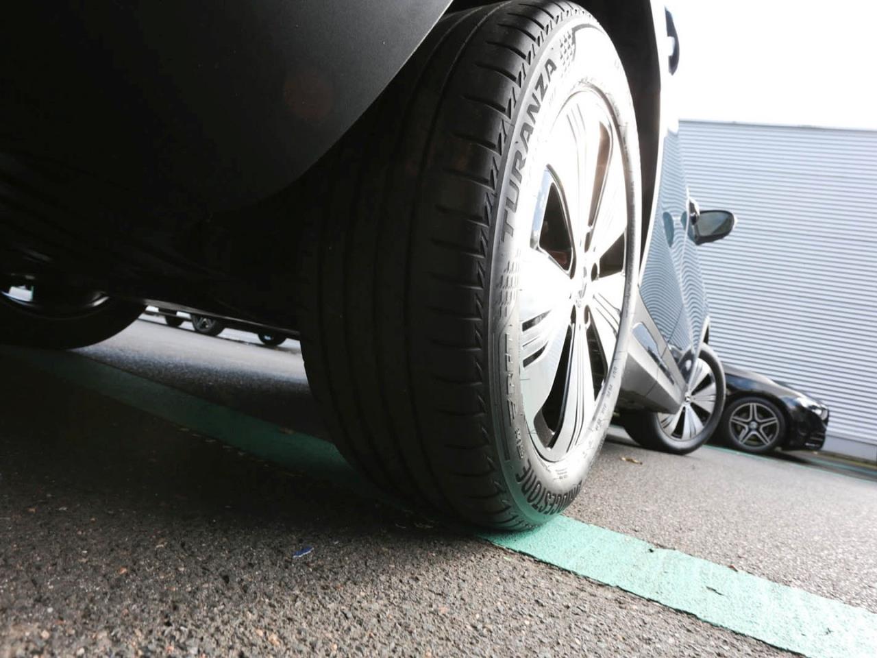 Mercedes-Benz EQA 250 Progressive Panorama Kamera Head-Up