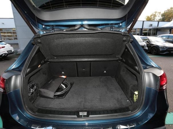 Mercedes-Benz EQA 250 Progressive Panorama Kamera Head-Up