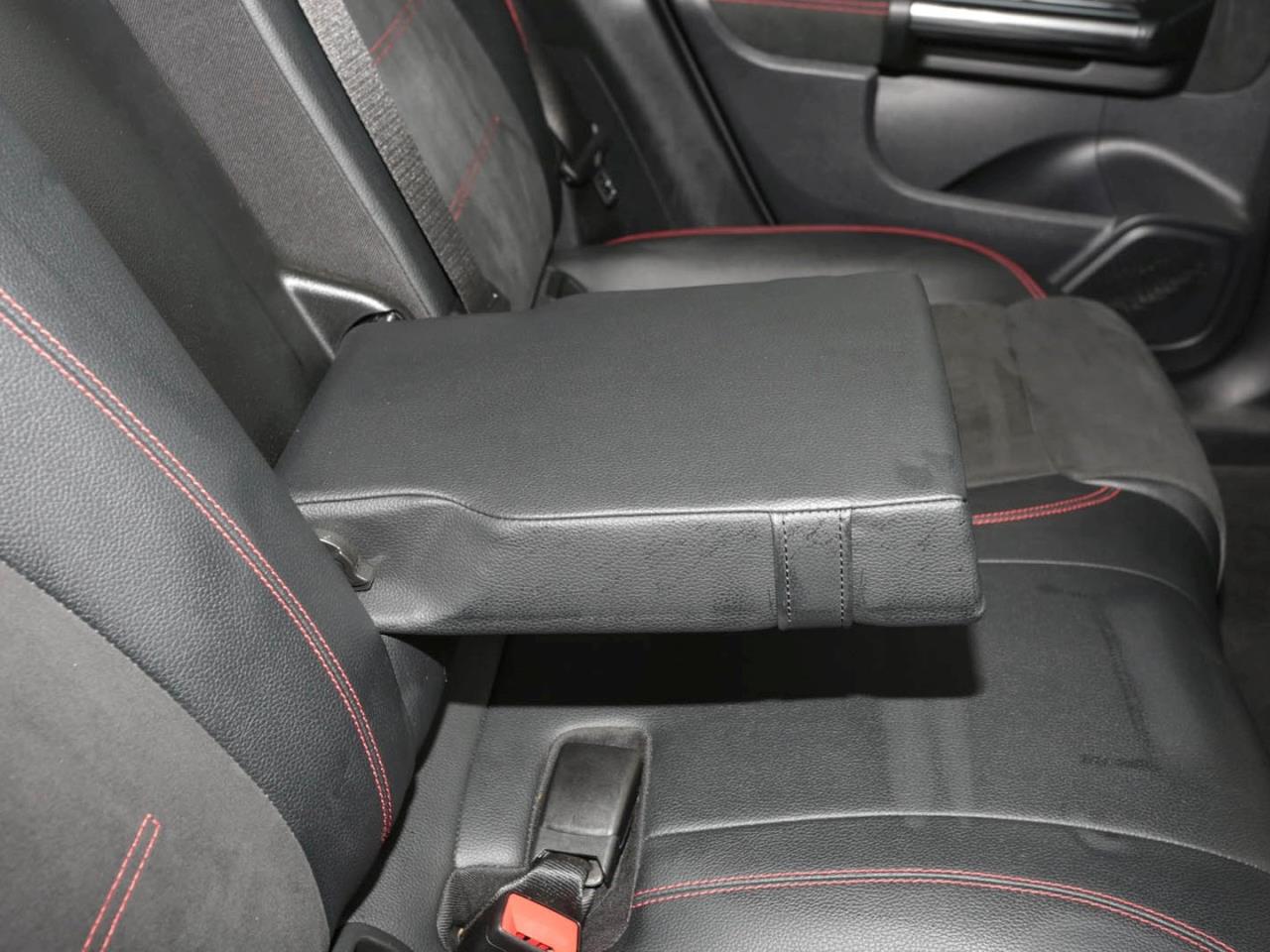 Mercedes-Benz EQA 250 AMG Night MBUX Panorama Totwinkel Kamera