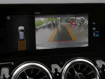 Mercedes-Benz EQA 250  AMG MBUX Navi Panorama Kamera HUD SpurH