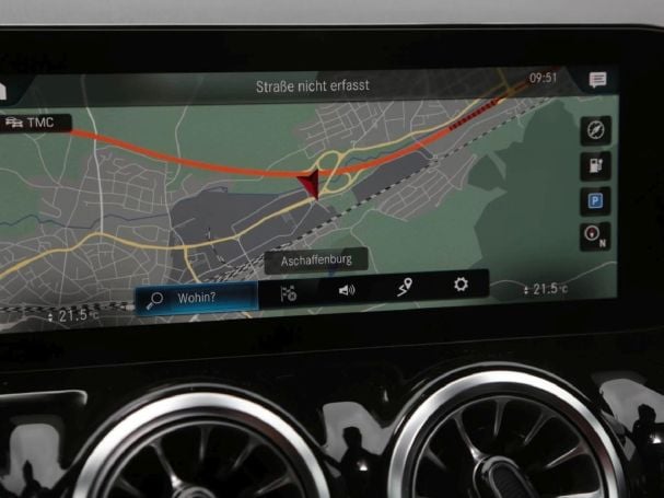 Mercedes-Benz EQA 250 AMG MBUX Navi Panorama Kamera HUD SpurH Mercedes-Benz EQA 250 AMG MBUX Navi Panorama Kamera HUD SpurH