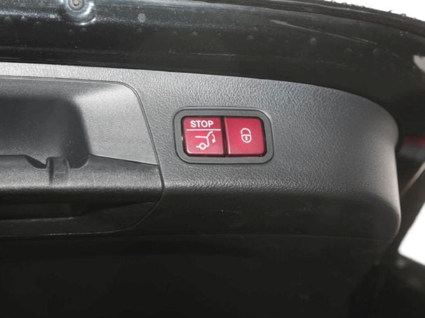 Mercedes-Benz EQA 250 AMG MBUX Navi Panorama Kamera HUD SpurH Mercedes-Benz EQA 250 AMG MBUX Navi Panorama Kamera HUD SpurH