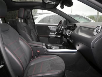 Mercedes-Benz EQA 250  AMG MBUX Navi Panorama Kamera HUD SpurH