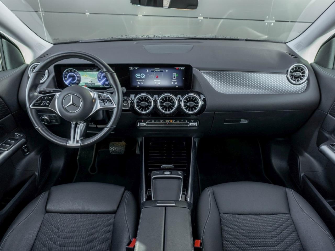 Mercedes-Benz EQA 250 Progressive MBUX Navi Distronic Kamera