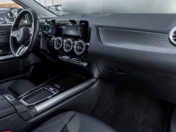 Mercedes-Benz EQA 250 Progressive MBUX Navi Distronic Kamera