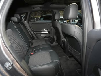 Mercedes-Benz EQA 250 Progressive MBUX Navi Panorama Kamera