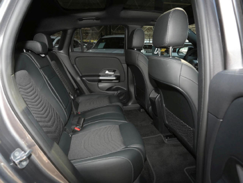 Mercedes-Benz EQA 250 Progressive MBUX Navi Panorama Kamera