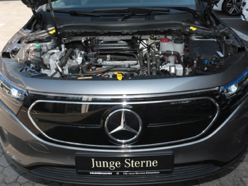 Mercedes-Benz EQA 250 Progressive MBUX Navi Panorama Kamera