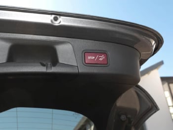 Mercedes-Benz EQA 250 Progressive MBUX Navi Panorama Kamera