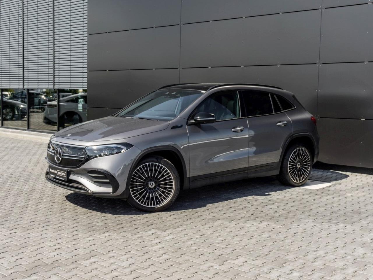 Mercedes-Benz EQA 250 AMG Night Distronic Panorama AHK 360°