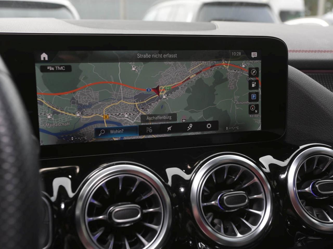 Mercedes-Benz EQA 250 AMG Night MBUX Kamera AHK Easy-Pack LED