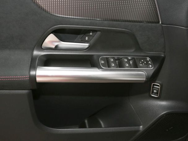 Mercedes-Benz EQA 250 AMG Night MBUX Kamera AHK Easy-Pack LED