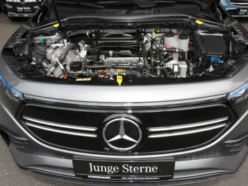 Mercedes-Benz EQA 250 AMG Night MBUX Kamera AHK Easy-Pack LED