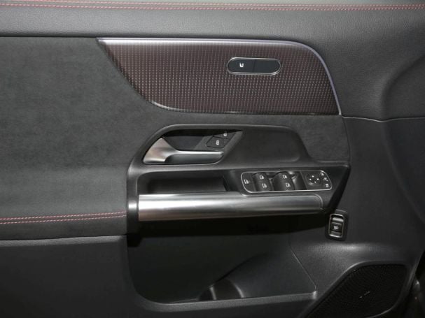 Mercedes-Benz EQA 250 AMG Night MBUX Kamera AHK Easy-Pack LED