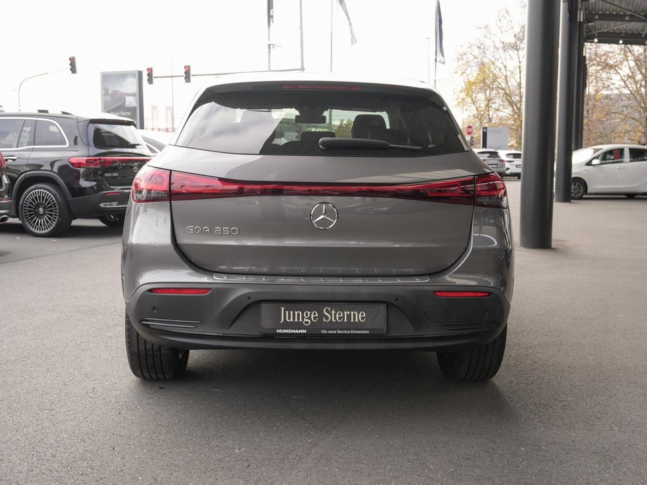 Mercedes-Benz EQA 250 Progressive Night Kamera Easy-Pack