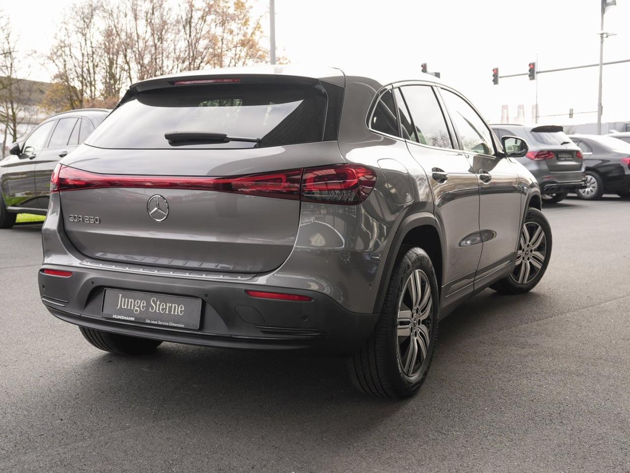 Mercedes-Benz EQA 250 Progressive Night Kamera Easy-Pack