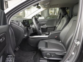 Mercedes-Benz EQA 250 Progressive Night Kamera Easy-Pack